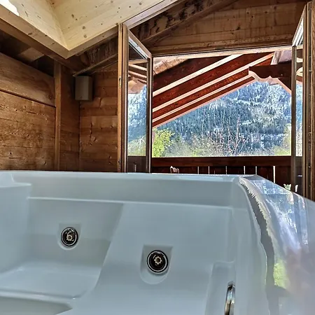 Spacieux A Pour 9 - Vue Panoramique Mont-blanc, Jacuzzi, Jardin & Parking 샤모니