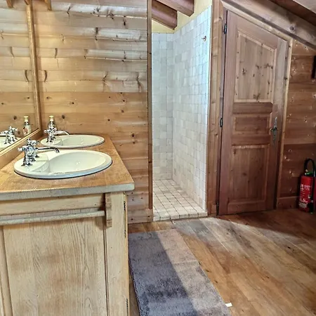 Spacieux A Pour 9 - Vue Panoramique Mont-blanc, Jacuzzi, Jardin & Parking 샬레 *
