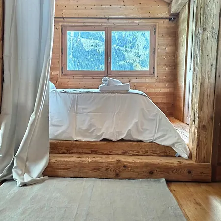 Spacieux à Pour 9 – Vue Panoramique Mont-blanc, Jacuzzi, Jardin&parking * Chamonix