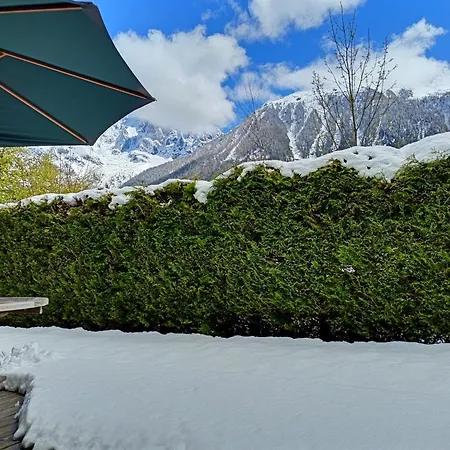 Spacieux A Pour 9 - Vue Panoramique Mont-blanc, Jacuzzi, Jardin & Parking *