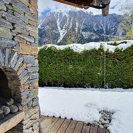 샬레 Spacieux A Pour 9 - Vue Panoramique Mont-blanc, Jacuzzi, Jardin & Parking *