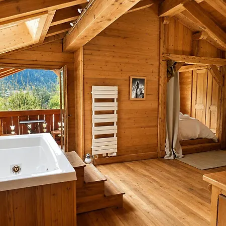 Spacieux A Pour 9 - Vue Panoramique Mont-blanc, Jacuzzi, Jardin & Parking 샬레 *