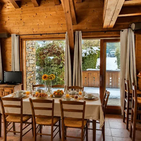 Spacieux A Pour 9 - Vue Panoramique Mont-blanc, Jacuzzi, Jardin & Parking 샬레 샤모니