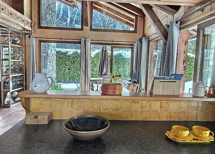 Alpesi faház Spacieux A Pour 9 - Vue Panoramique Mont-blanc, Jacuzzi, Jardin & Parking *