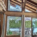 Chalet Spacieux à Pour 9 – Vue Panoramique Mont-blanc, Jacuzzi, Jardin&parking Chamonix