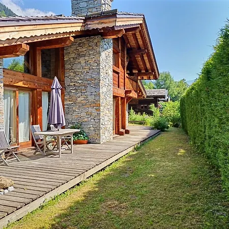 Spacieux A Pour 9 - Vue Panoramique Mont-blanc, Jacuzzi, Jardin & Parking * Chamonix